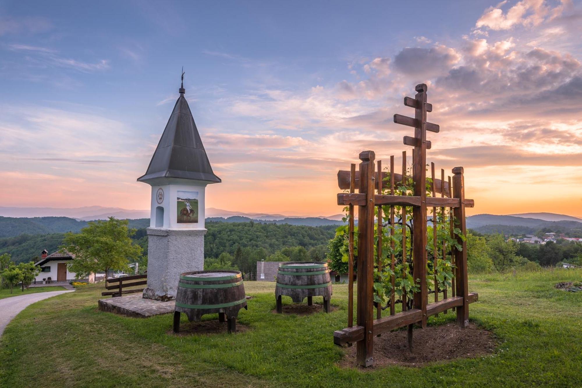 Vineyard Cottage Krivic Trebelno Luaran gambar