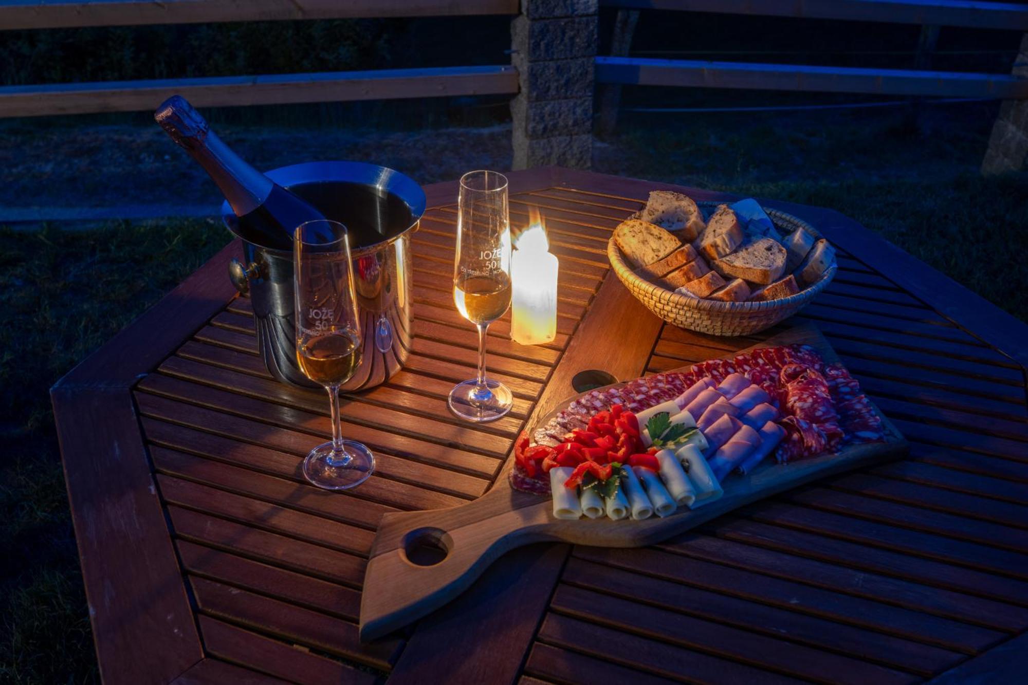 Vineyard Cottage Krivic Trebelno Luaran gambar